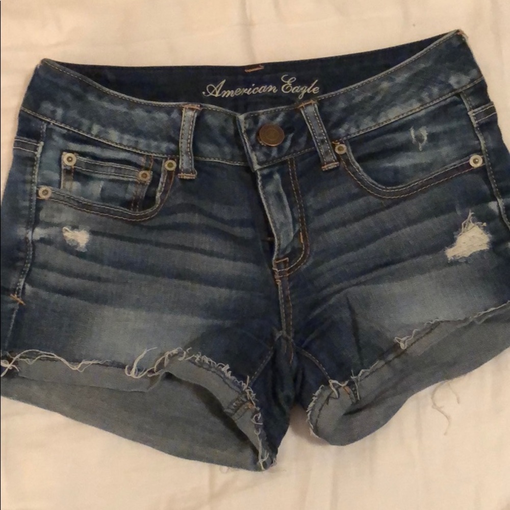 American eagle shorts!